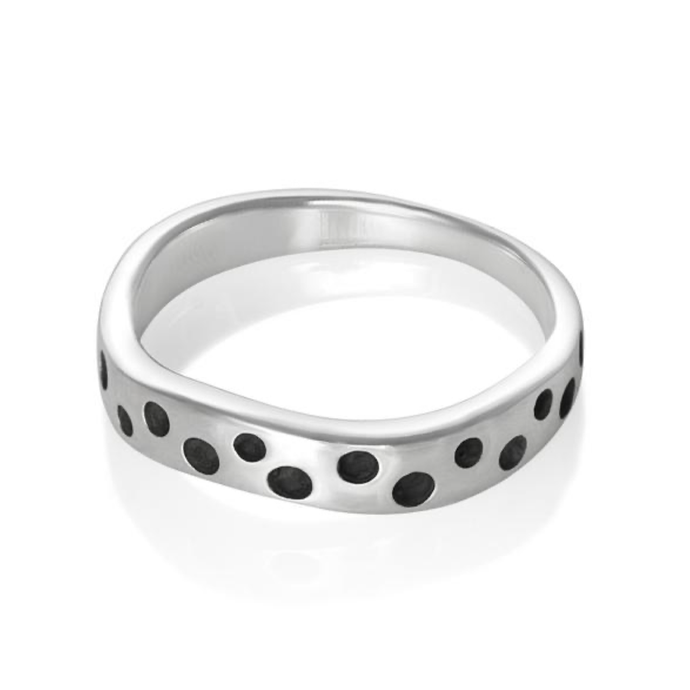 Dotted Sterling Silver 4mm band ring, size 7